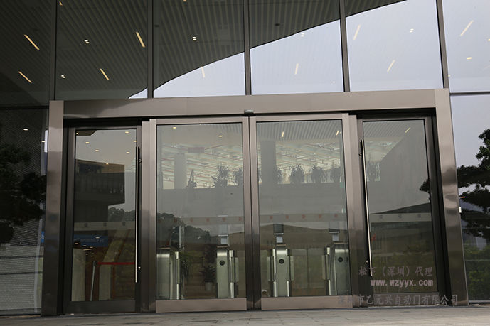 松下自动感应门-香港中文大学（深圳）1.jpg
